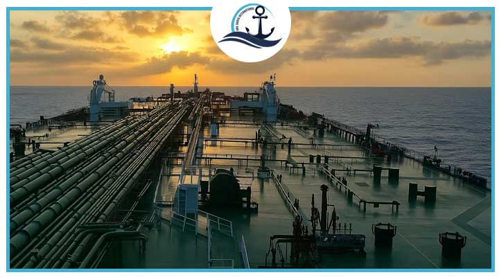 Surging VLCC rates propel ClarkSea Index to two-year high